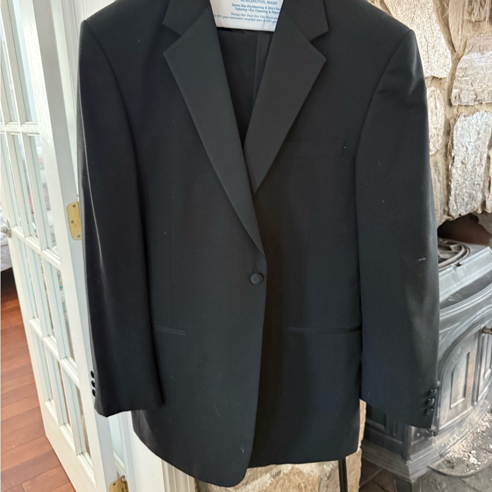 Elegant Black Men's Blazer